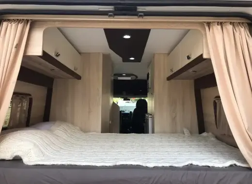Campervan Nomadic 1
